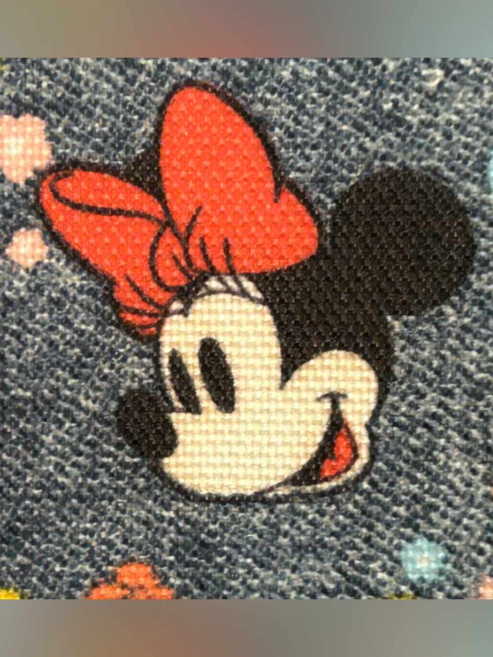 Disney Minnie Mouse print, denim & red bow removable strap insulated lunch bag - Picture 8 of 8